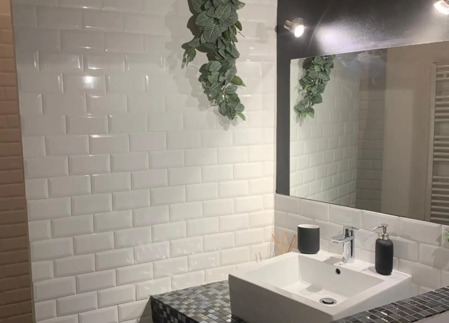 Apartment Appartement Renove De Caractere/ Parking Prive Saint-Remy-de-Provence